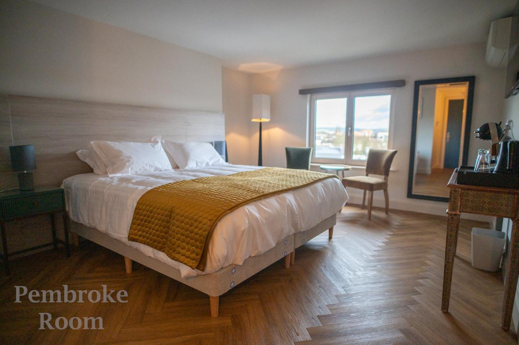 Kilkenny Suites Ngoại thất bức ảnh